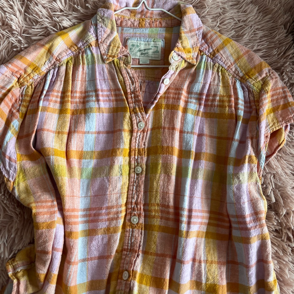 American Eagle Outfitters Multicolor Plaid Shirt